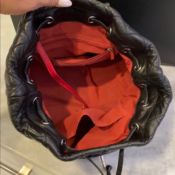 SOLD 🔴 Chanel Crinkled Lamb Backpack Black - Picture 7 of 16